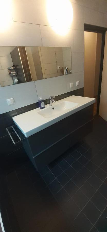 Charlotte, Not For Parties, Not A Hotel, Room With Shared Bathroom, No Kitchen Амстердам Екстериор снимка